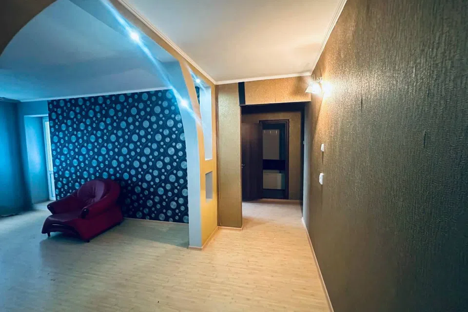 Продаётся 3-комнатная квартира, 76 м²