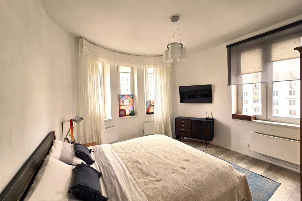 Продаётся 2-комнатная квартира, 57 м²