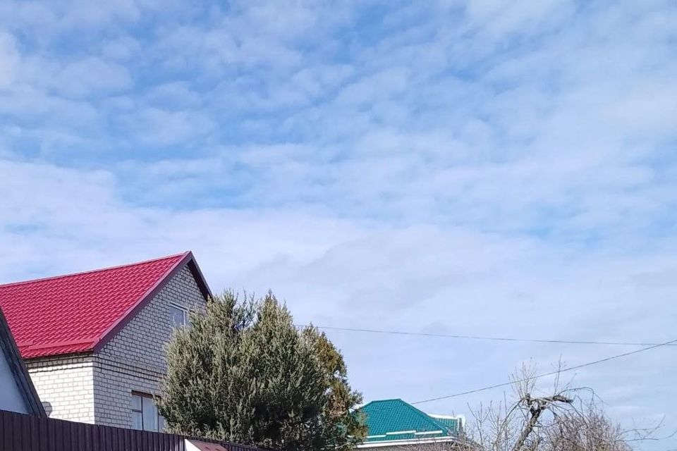 Продаётся 2-этажный дом, 215 м²