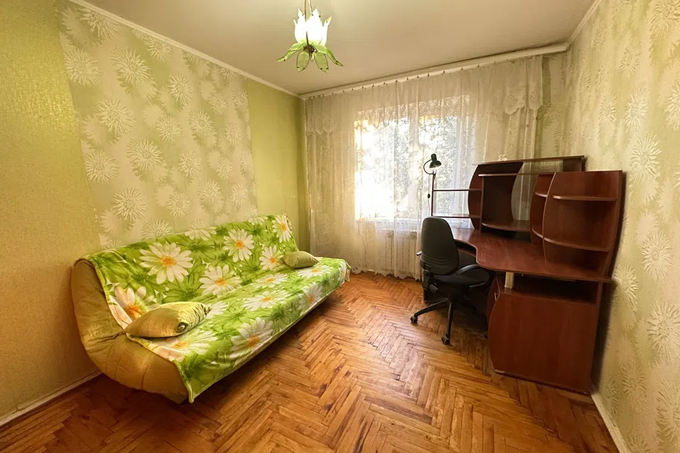 Продаётся 3-комнатная квартира, 58.1 м²