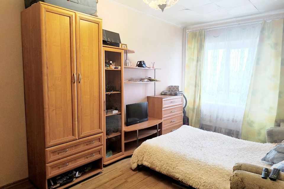 Продаётся 1-комнатная квартира, 40.7 м²