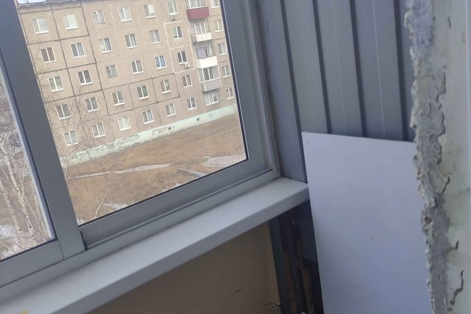 Сдаётся 4-комнатная квартира, 74.4 м²