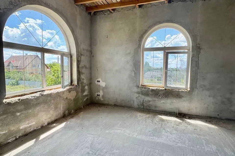 Продаётся 2-этажный дом, 243.7 м²