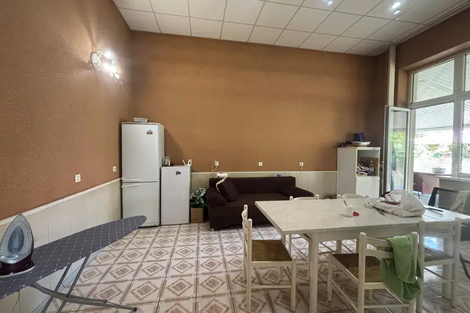 Продаётся 2-этажный дом, 346 м²