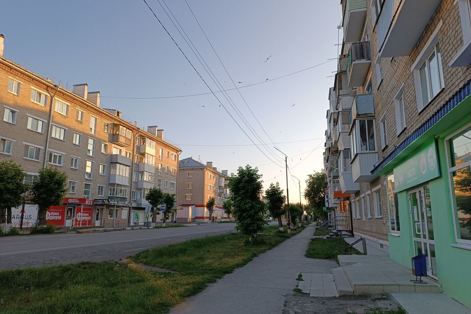 Продаётся 2-комнатная квартира, 42.7 м²