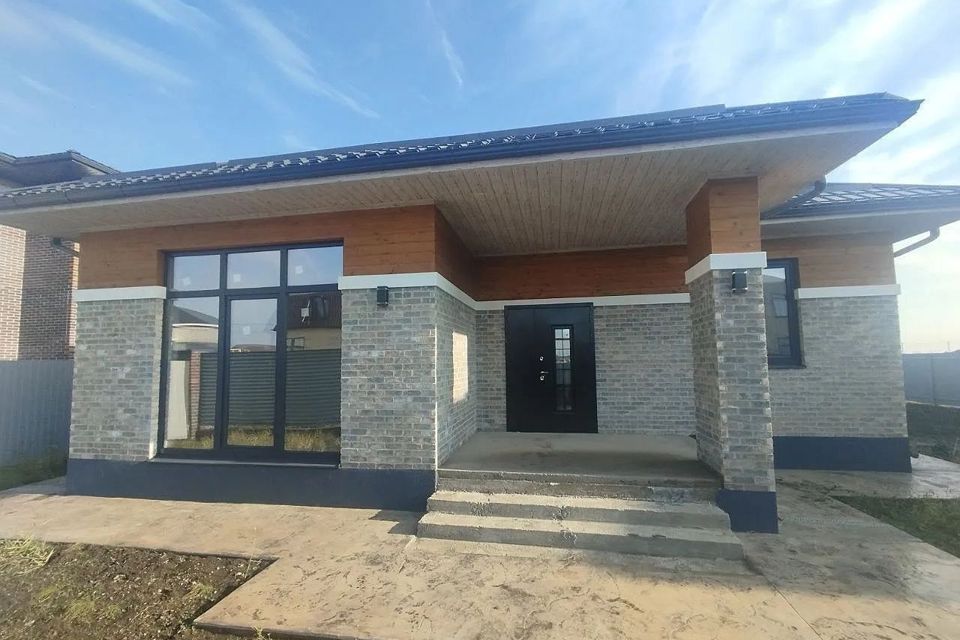 Продаётся 1-этажный дом, 110 м²