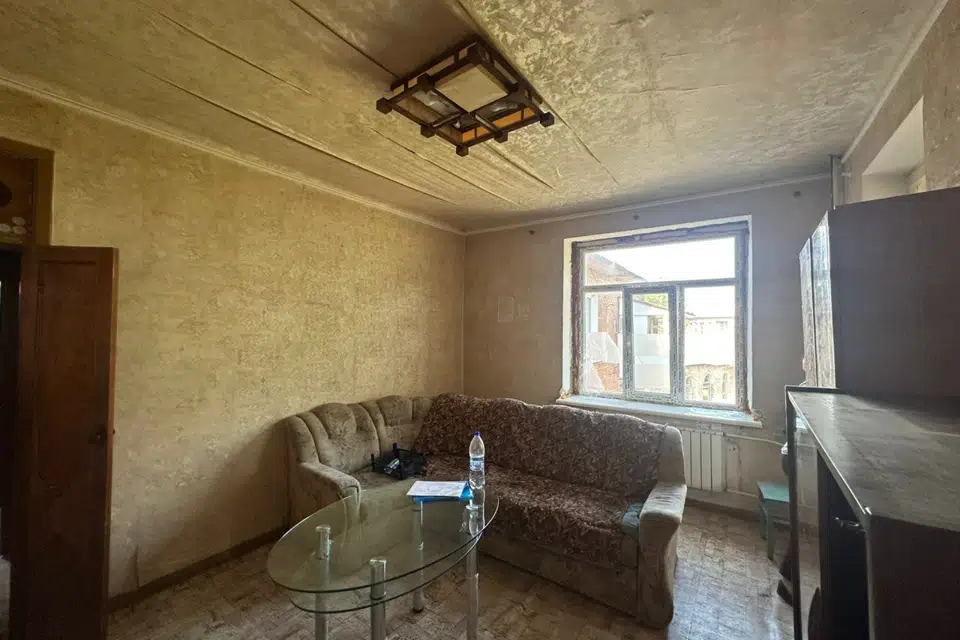 Продаётся 3-комнатная квартира, 63 м²