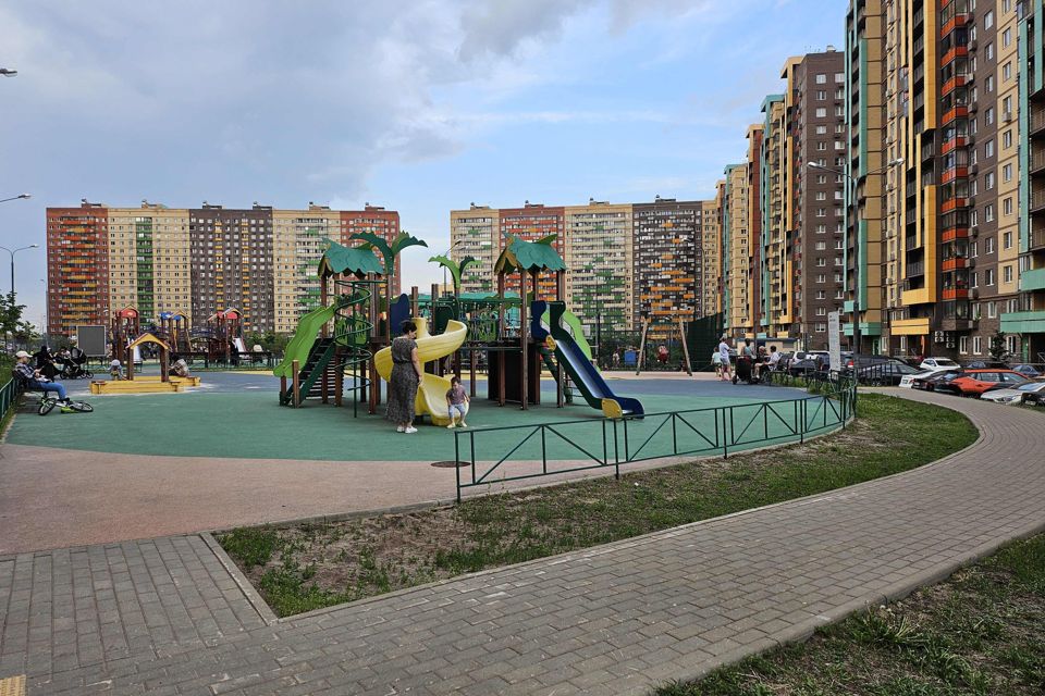 Продаётся 3-комнатная квартира, 80 м²