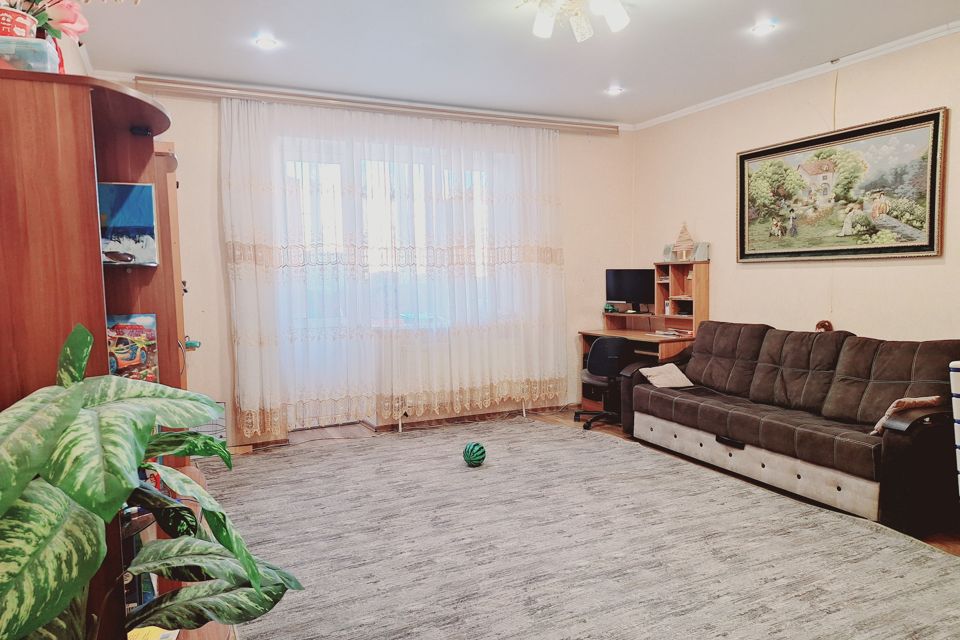 Продаётся 3-комнатная квартира, 79 м²