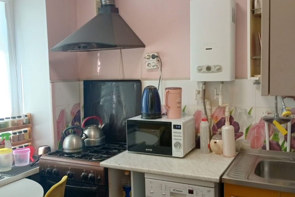 Продаётся 2-комнатная квартира, 40.6 м²