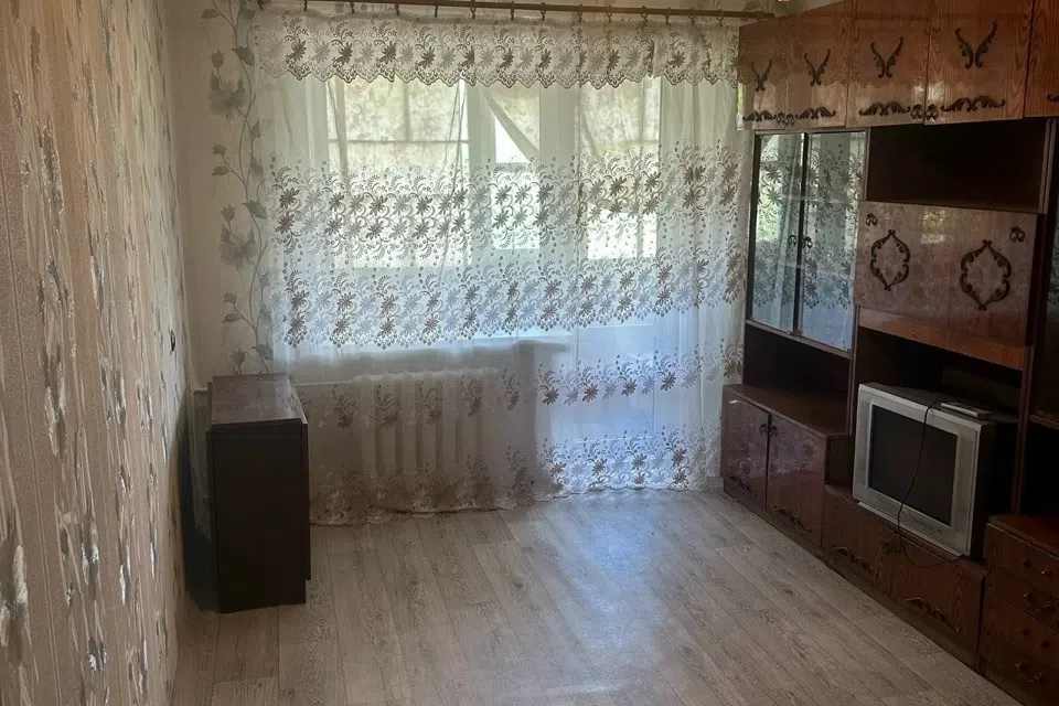 Продаётся 1-комнатная квартира, 32 м²