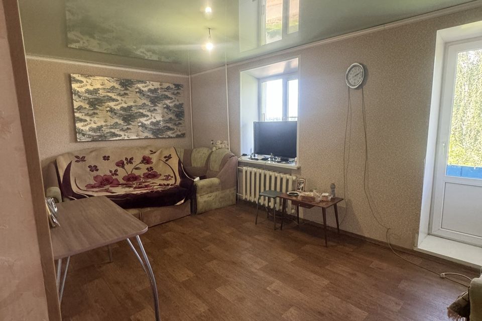 Продаётся 4-комнатная квартира, 81 м²