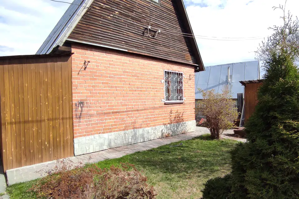 Продаётся 2-этажный дом, 140 м²