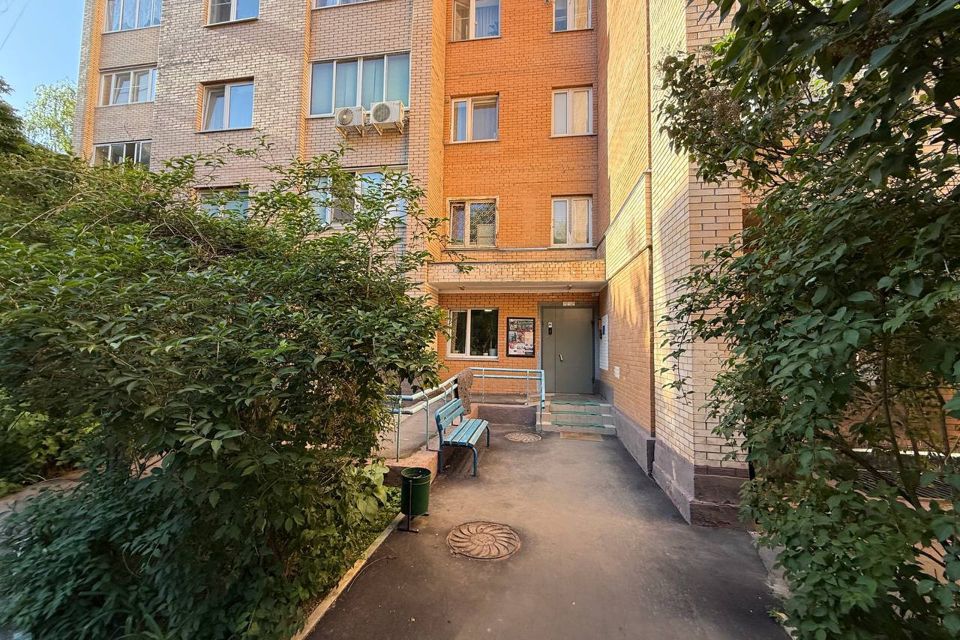 Продаётся 1-комнатная квартира, 38.8 м²