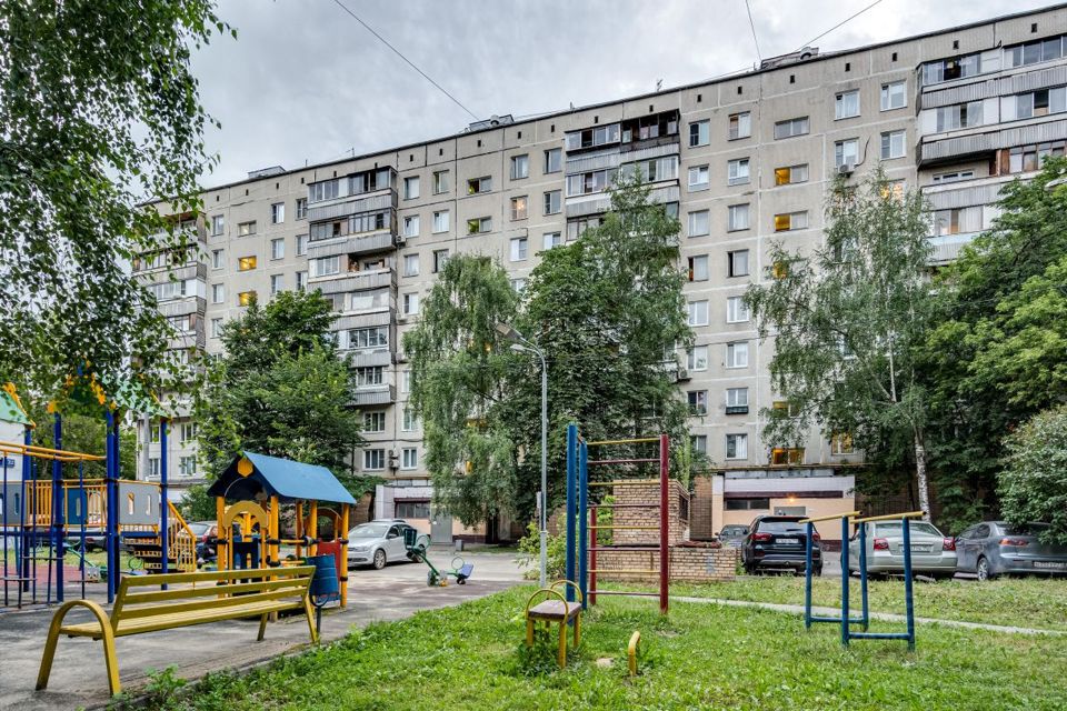 Продаётся 3-комнатная квартира, 52 м²