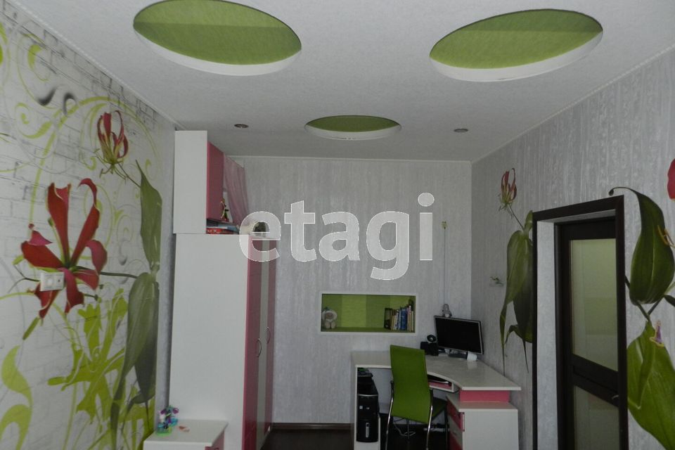 Продаётся 3-комнатная квартира, 75 м²