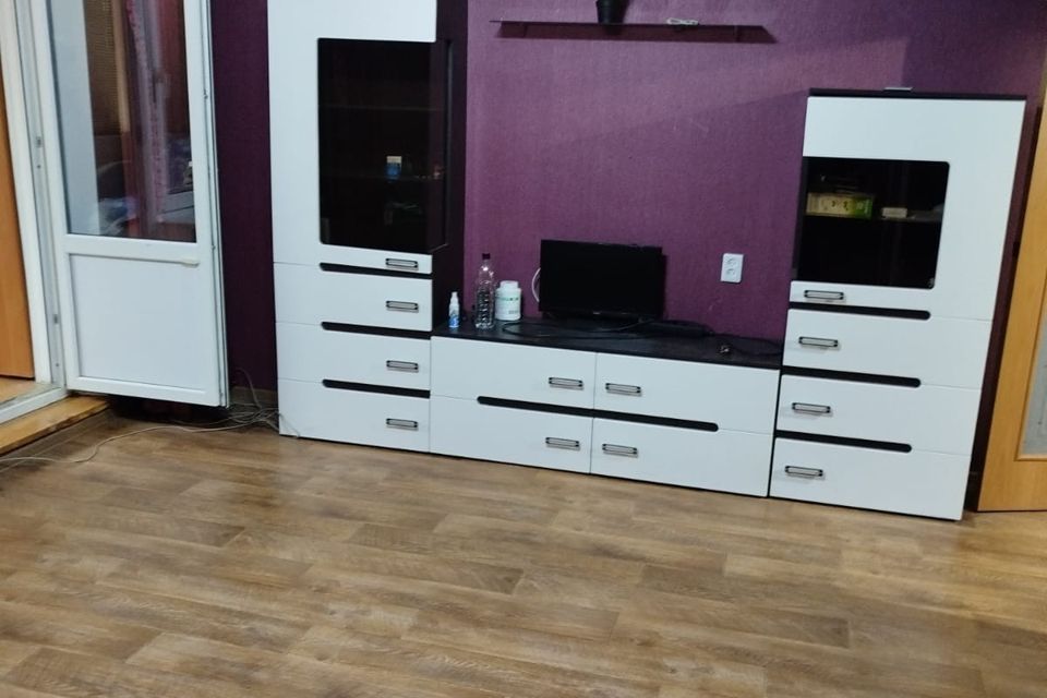 Продаётся 1-комнатная квартира, 42.9 м²