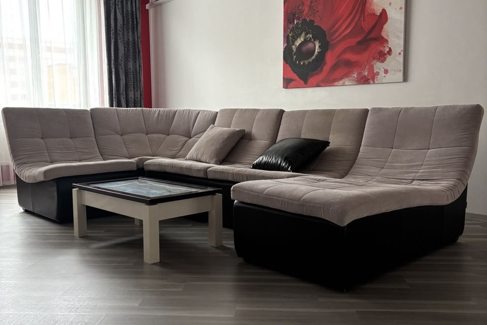 Продаётся 3-комнатная квартира, 116.3 м²