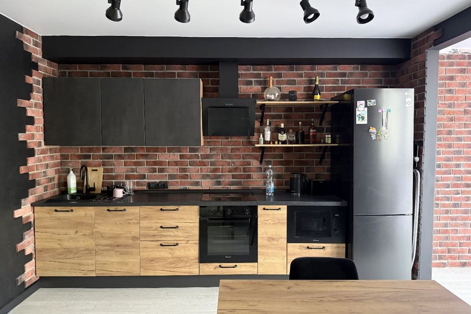 Продаётся 1-комнатная квартира, 37 м²