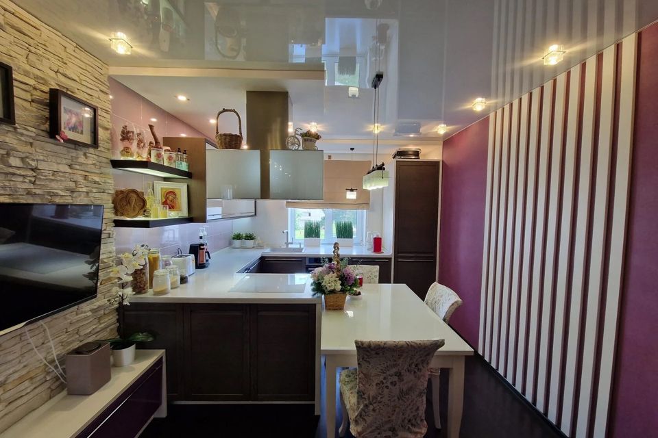 Продаётся 2-комнатная квартира, 49.3 м²