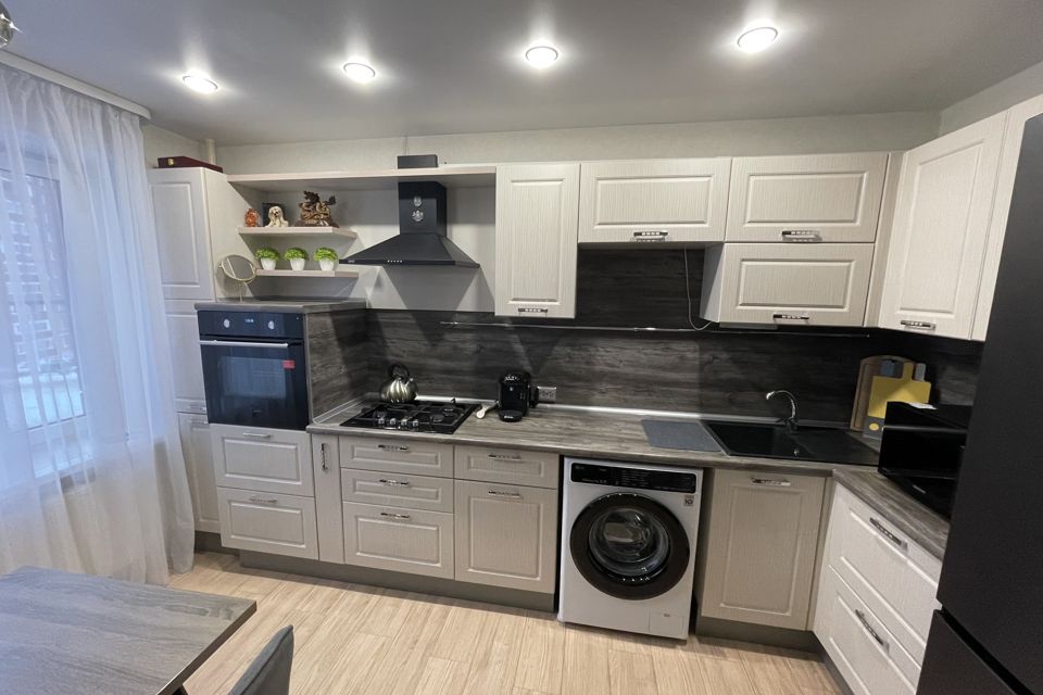 Продаётся 1-комнатная квартира, 36.7 м²