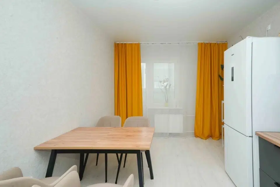 Продаётся 2-комнатная квартира, 63.5 м²