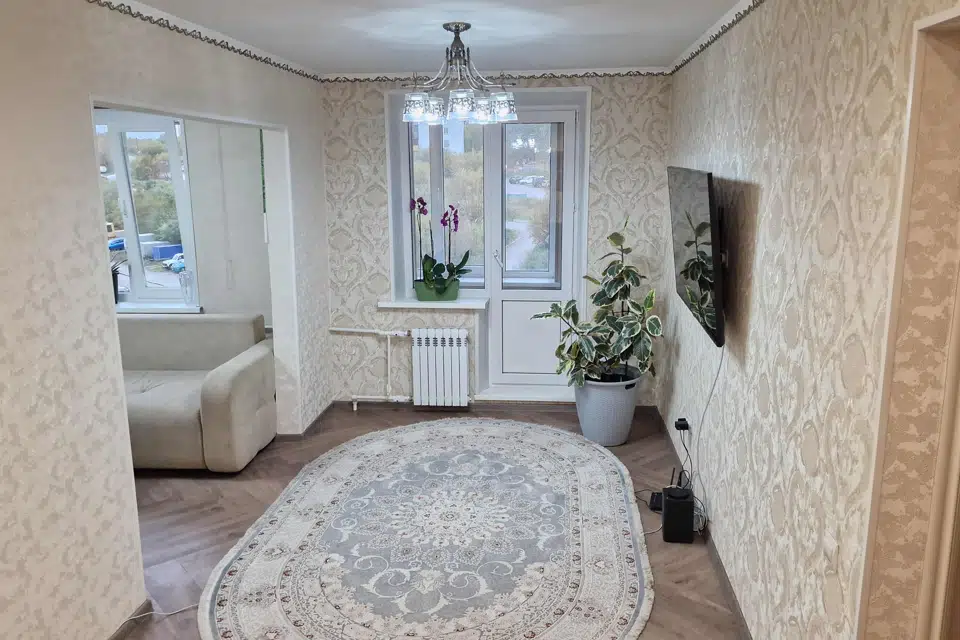 Продаётся 1-комнатная квартира, 37.8 м²