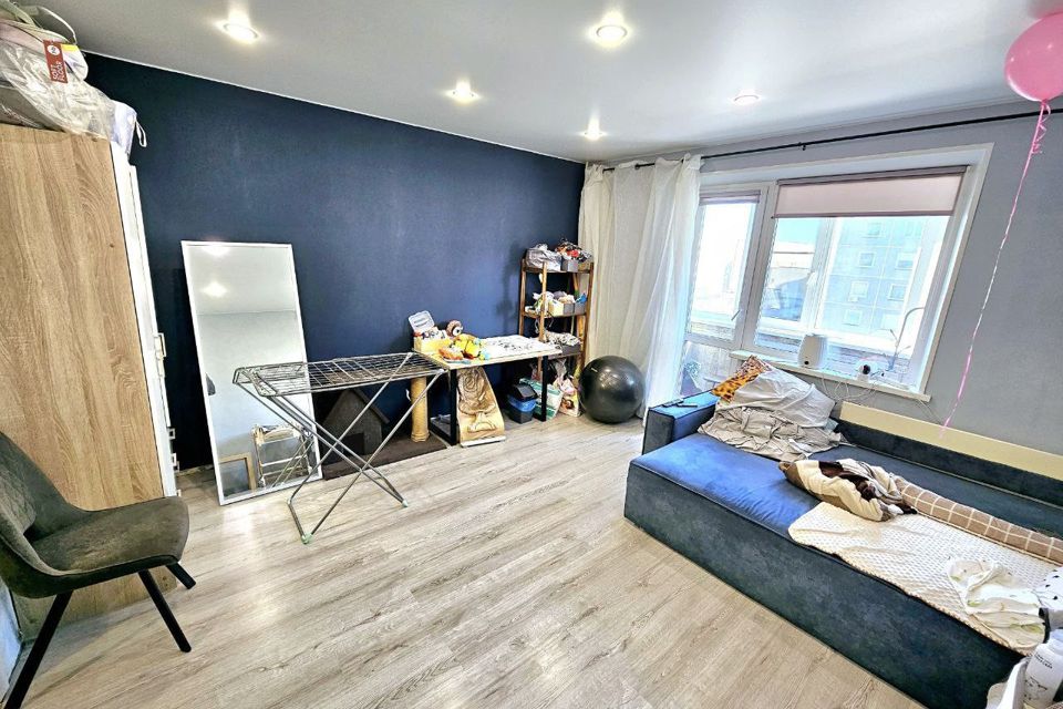 Продаётся 1-комнатная квартира, 43 м²