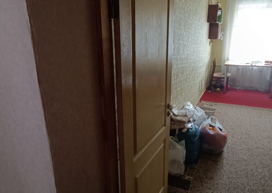 Продаётся 3-комнатная квартира, 54.7 м²