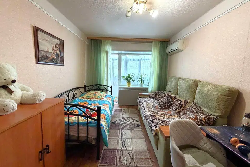 Продаётся 1-комнатная квартира, 32 м²