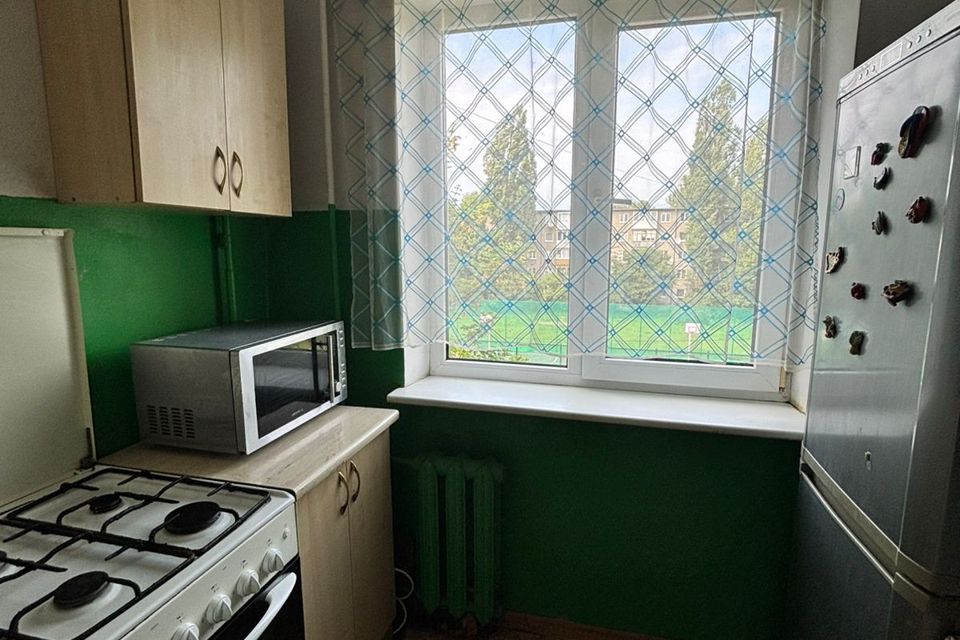 Продаётся 3-комнатная квартира, 57.5 м²