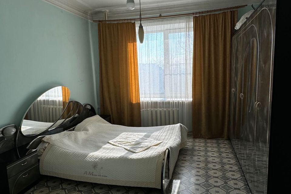 Продаётся 3-комнатная квартира, 82.3 м²