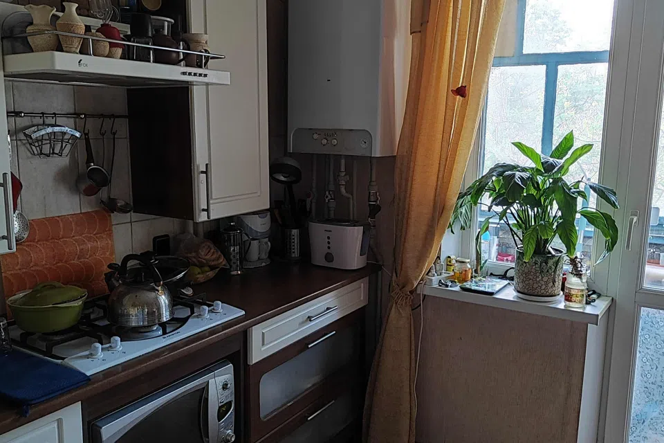 Продаётся 2-комнатная квартира, 56 м²