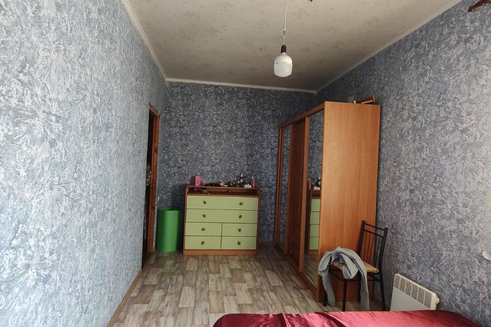 Продаётся 2-этажный дом, 240 м²