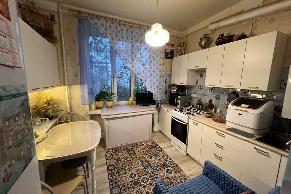 Продаётся 2-комнатная квартира, 56 м²