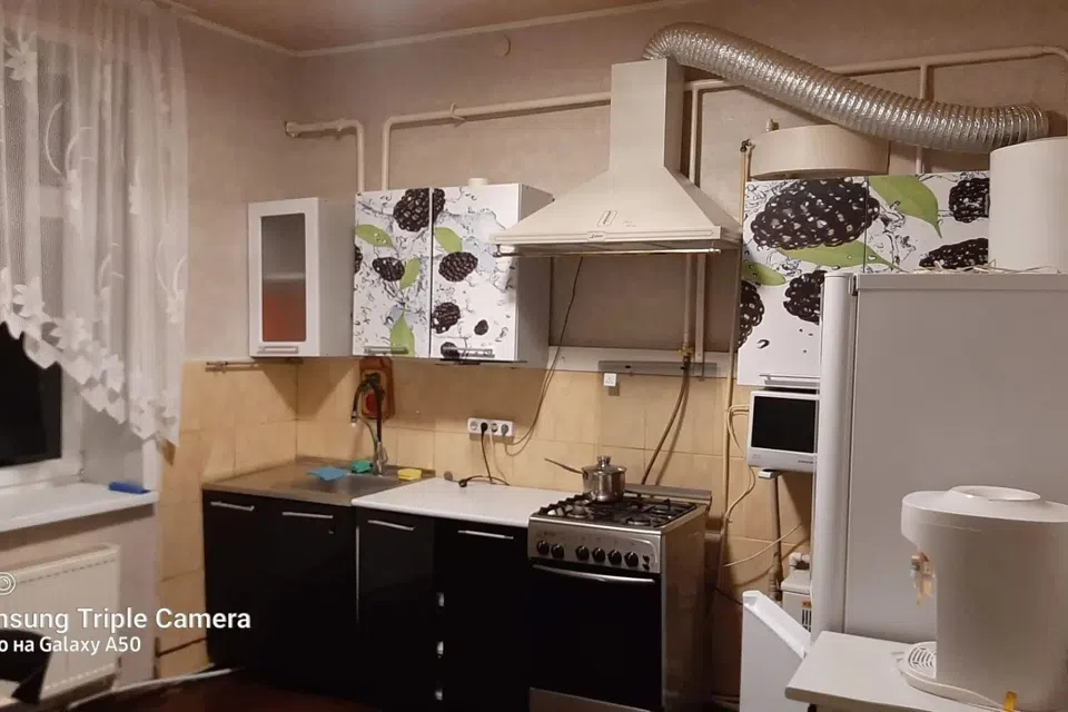 Продаётся 3-комнатная квартира, 69.9 м²