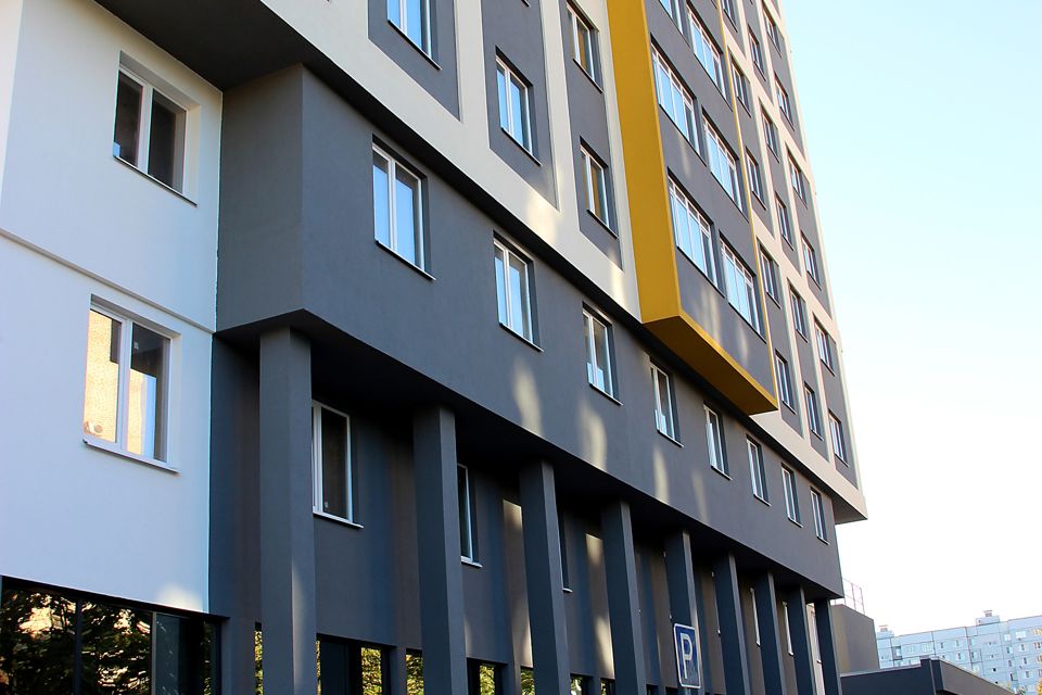 Продаётся 3-комнатная квартира, 148.9 м²
