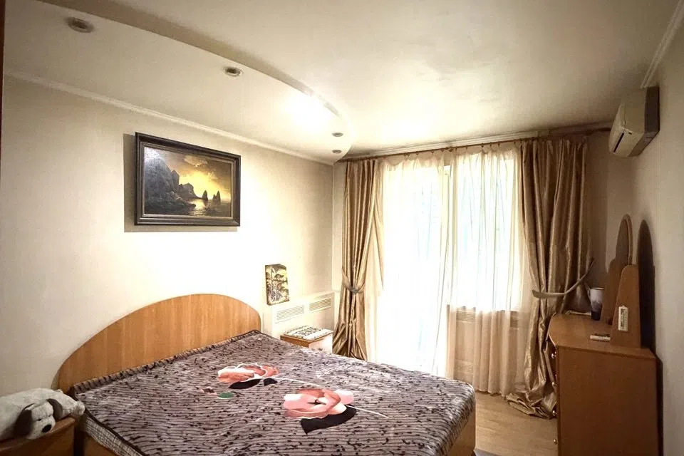 Продаётся 3-комнатная квартира, 73 м²