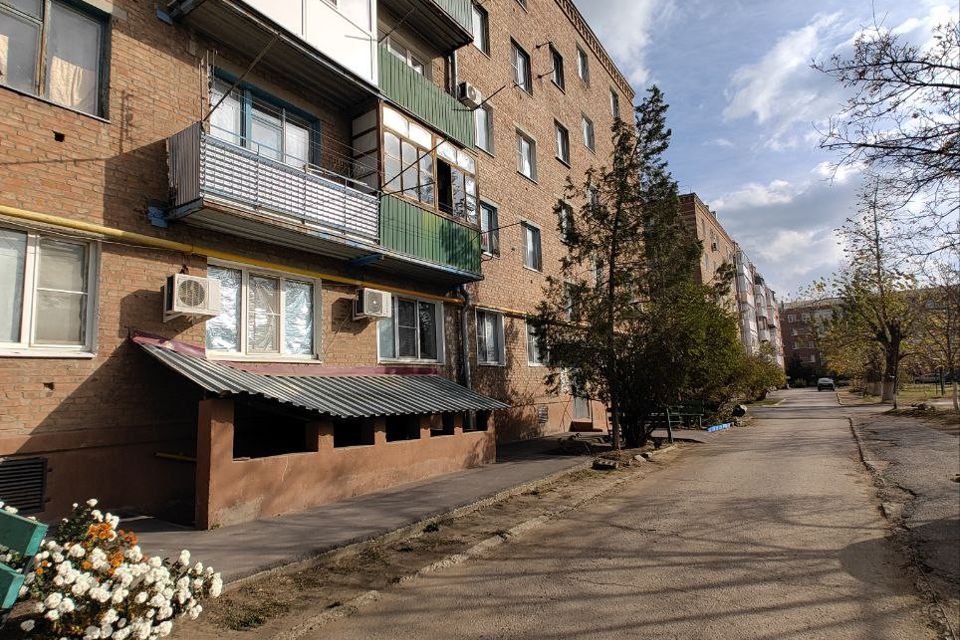 Продаётся 3-комнатная квартира, 58 м²