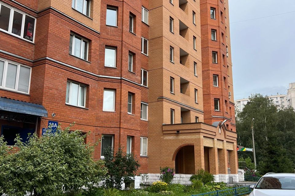 Продаётся 2-комнатная квартира, 67.3 м²