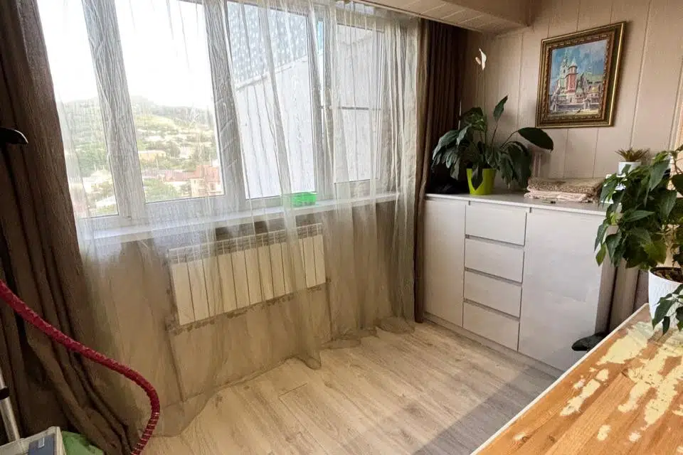 Продаётся 2-комнатная квартира, 49.2 м²