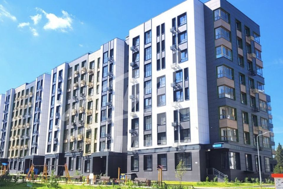 Продаётся 1-комнатная квартира, 43 м²