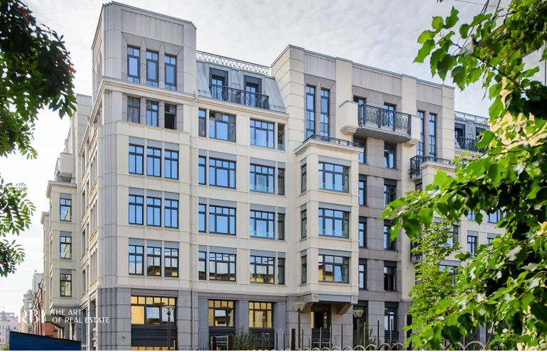 Продаётся 1-комнатная квартира, 56 м²