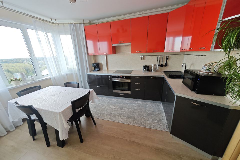 Продаётся 2-комнатная квартира, 60 м²