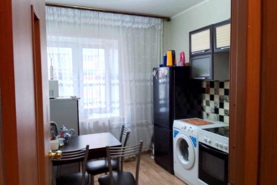 Сдаётся 2-комнатная квартира, 54 м²