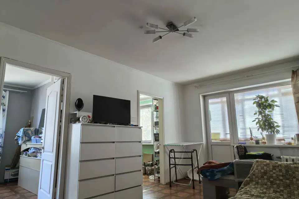 Продаётся 3-комнатная квартира, 47 м²