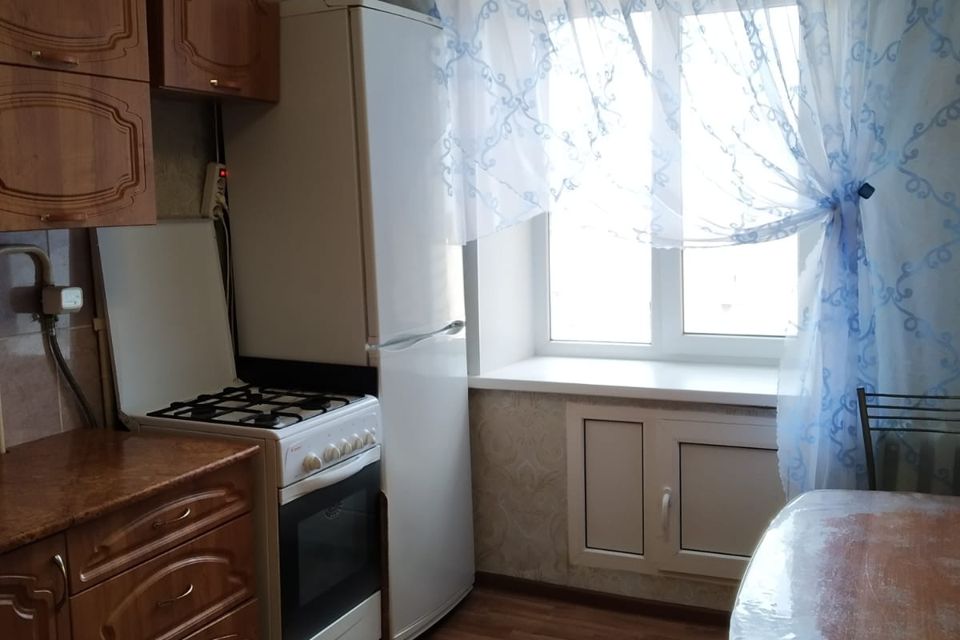 Продаётся 4-комнатная квартира, 74.3 м²