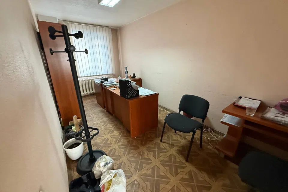 Продаётся 3-комнатная квартира, 58 м²