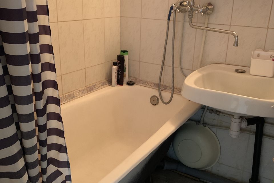 Продаётся 2-комнатная квартира, 38.2 м²
