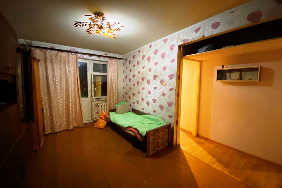 Продаётся 1-комнатная квартира, 32 м²